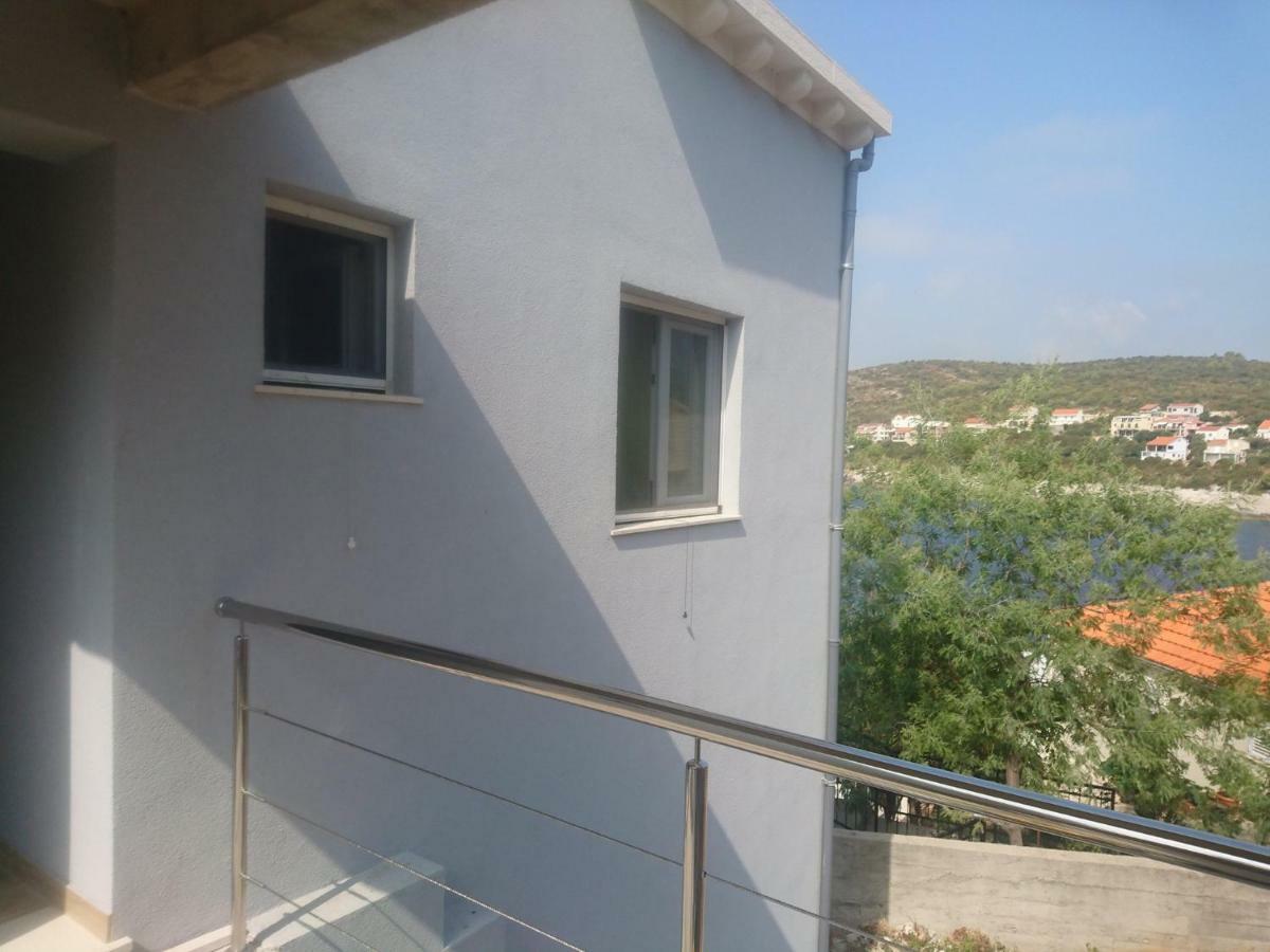 Frane Apartment Zavalatica Exteriér fotografie